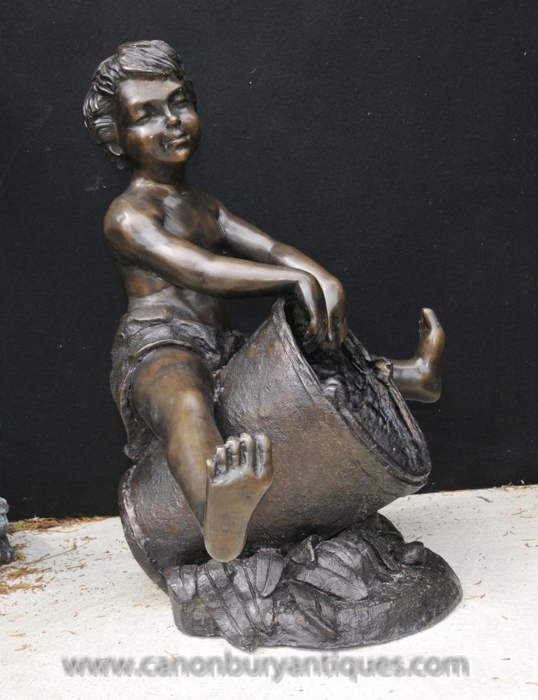 Kleinere Bronze Brunnen