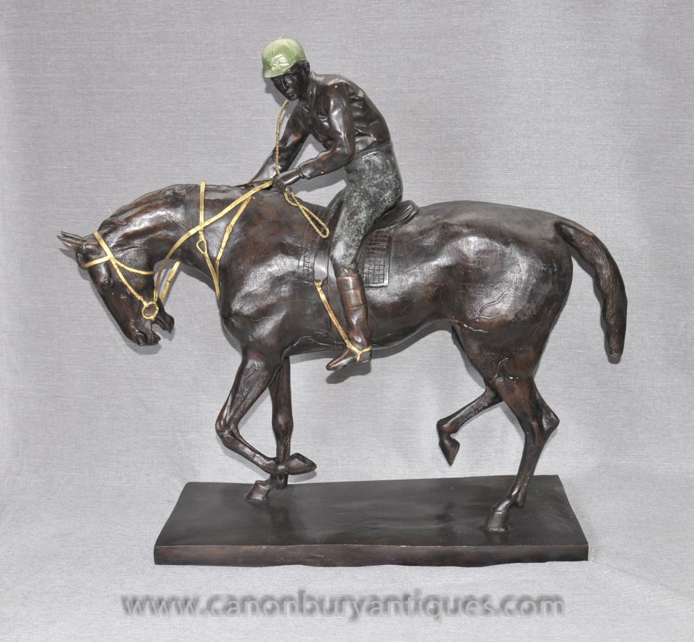 Großes französisches Bronzepferd und Jockey-Statue von Mene