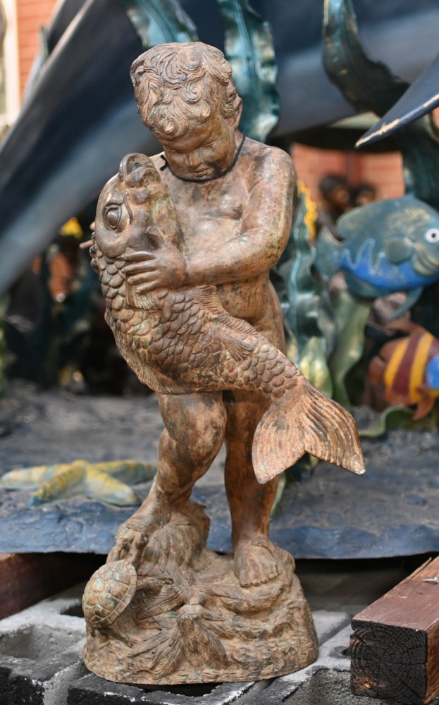 Klassische Bronzestatue eines Cherub-Brunnens mit Putten und Amor 