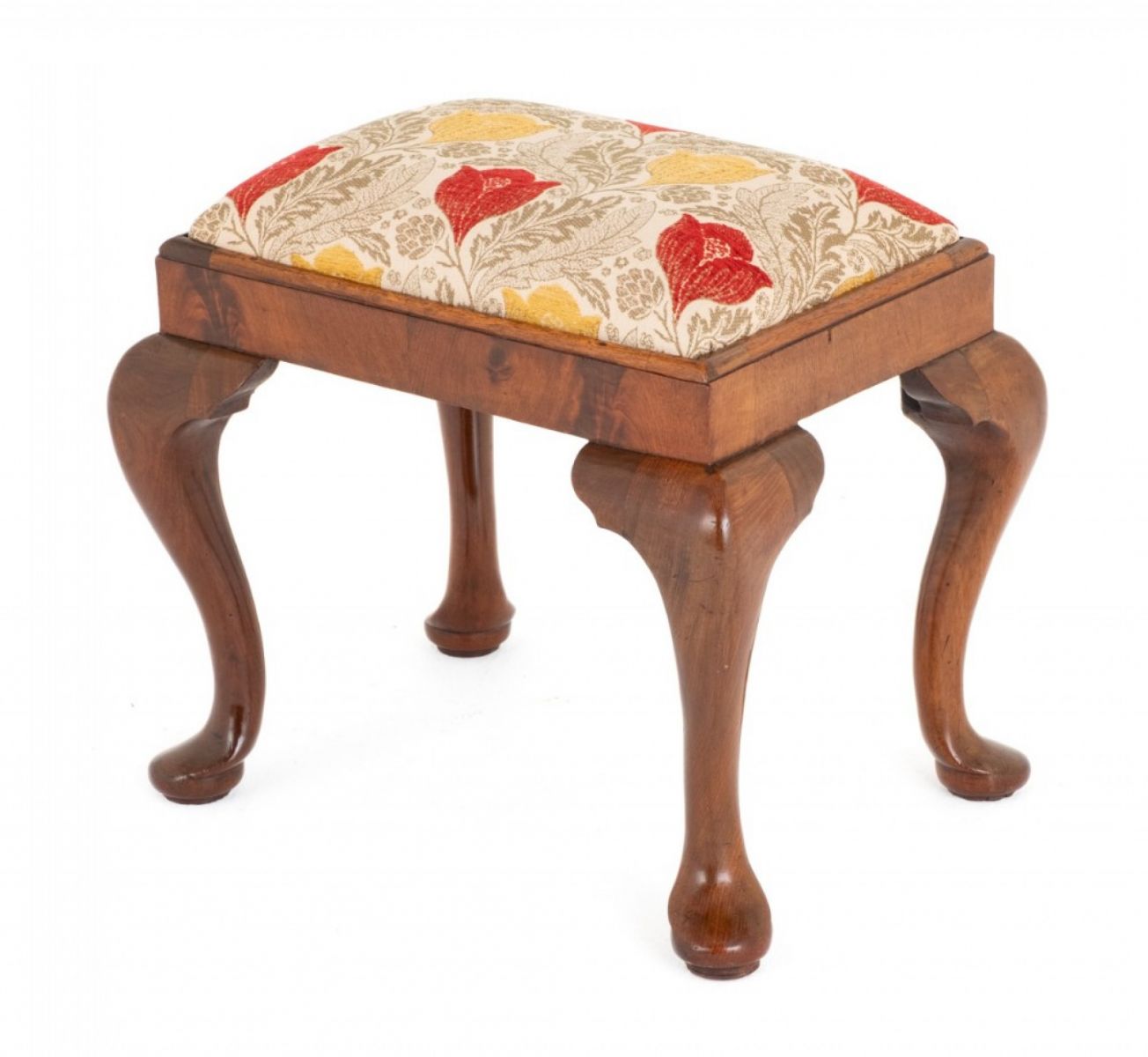 Queen Anne Hocker aus Walnuss