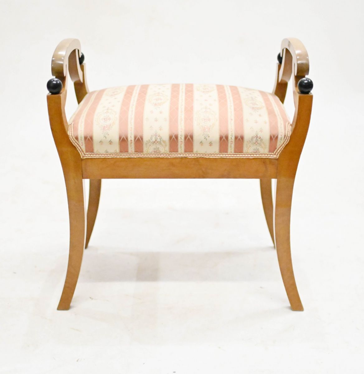 Schwedischer Beidermeier-Hockersitz, 1900, Antik
